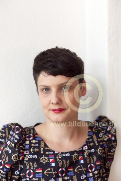behrvictoria036