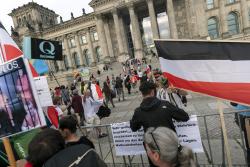 sturmReichstagCorona661