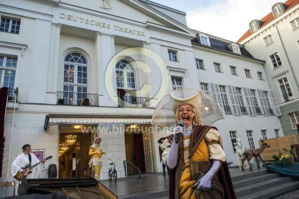 DeutschesTheaterTartuffe-9021