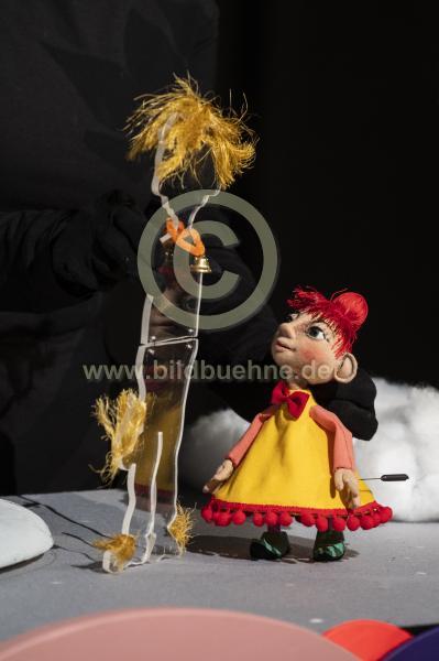 Figurenth.GrashuepferTrollkinder-2881