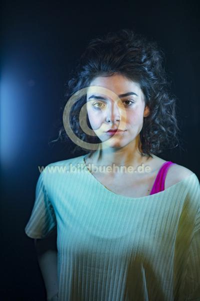 liniEinsNatalieVA355.jpg