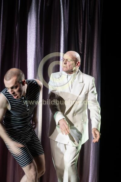 BerlinerEnsembleFaustus-0309
