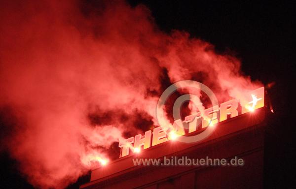 TheaterParkaue1.jpg