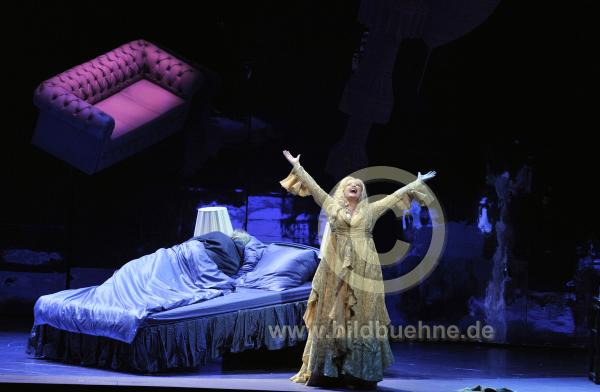DeutscheOperHelena5921.jpg