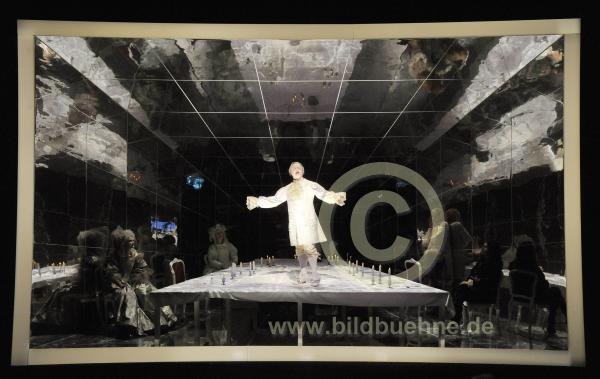 GorkiTheaterDerGeizige7582