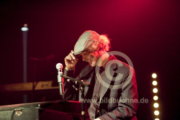 gilscottheron103