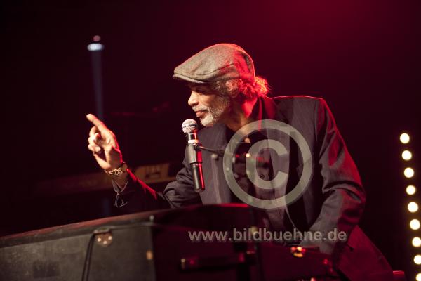 gilscottheron119