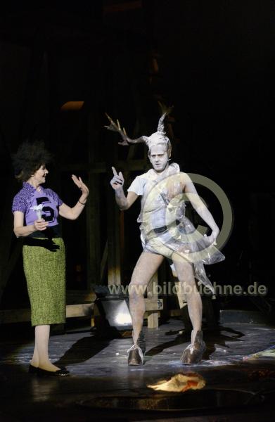 VolksbuehneAttaAtta11